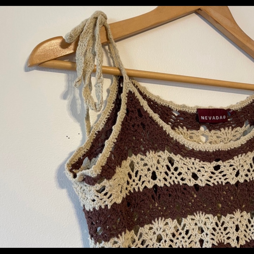 Vintage crochet tank 🤍